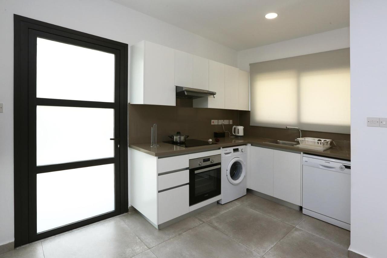 Villa Yria คอรัลเบย์ ภายนอก รูปภาพ